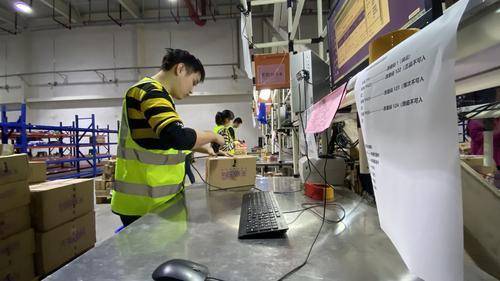 应战双十一,重庆首个退货中心仓让进口商品也能放心退